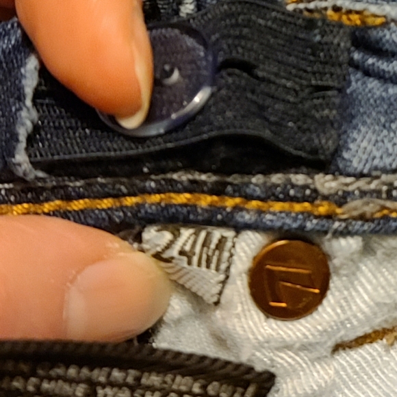 Baby 7 for all mankind jeans sz 24 months - Picture 6 of 7